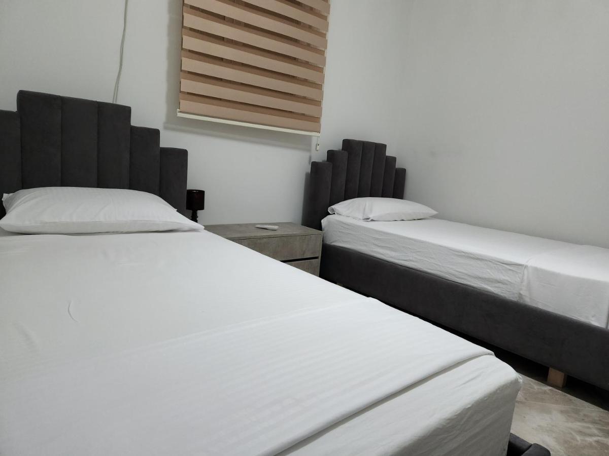 Panorama View Apt, 150M To Beach, 750M Lungo Mare Daire Avlonya Dış mekan fotoğraf
